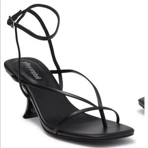 Black Jeffrey Campbell Size 9 Heels